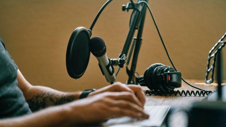 Podcasts in de penarie? Aantal nieuwe podcasts zakt met 80%
