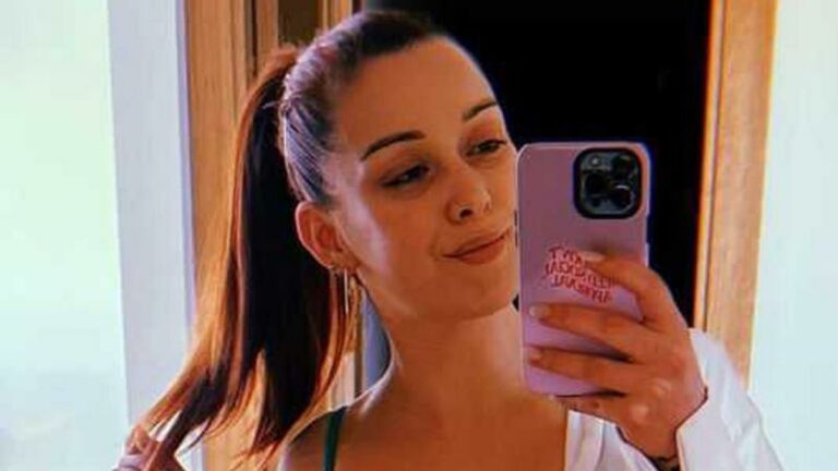 Lotte Vanwezemael imponeert volgers met bikinifoto: «Wat een mooie vrouw ben je toch!»