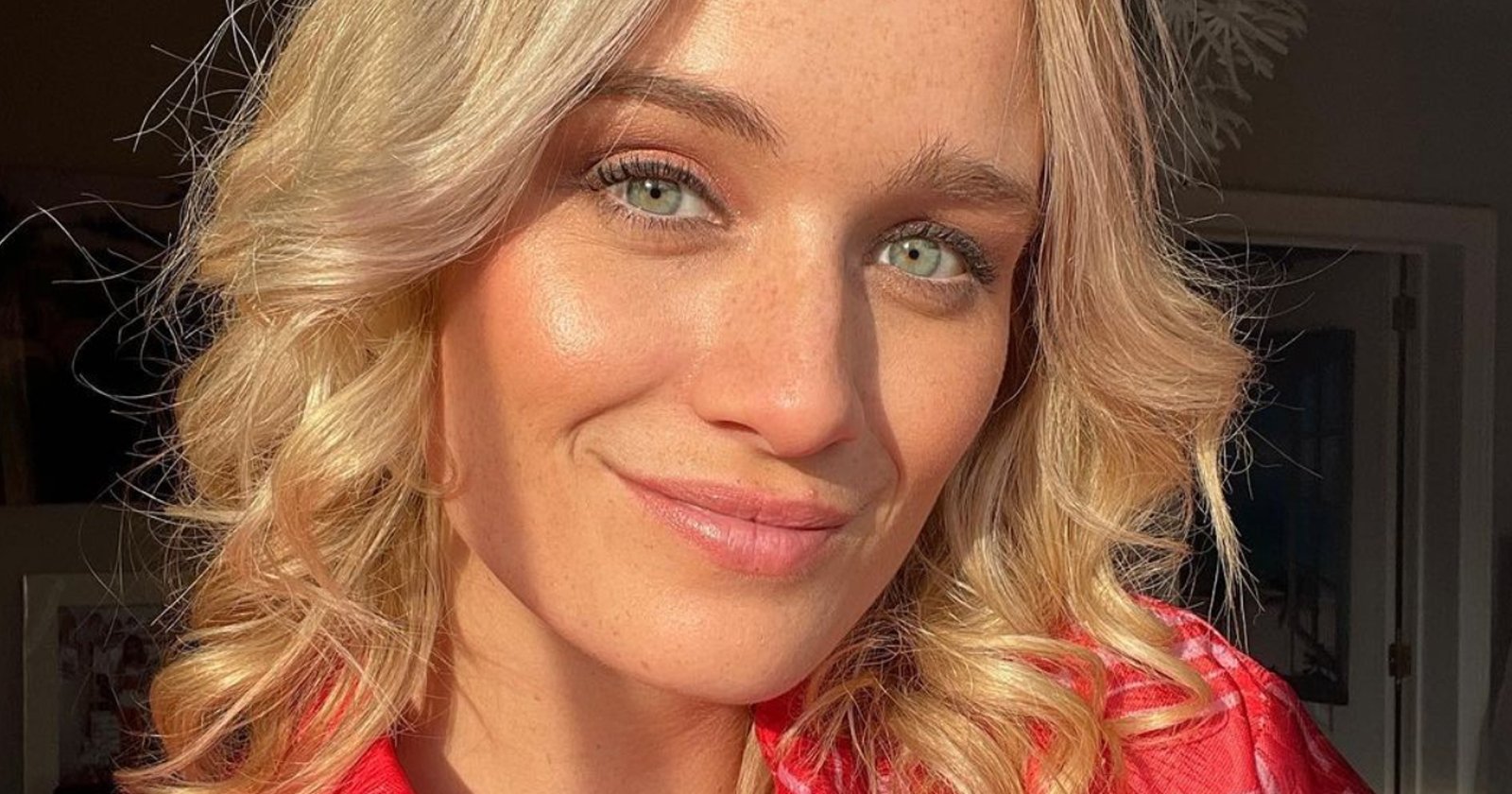 Julie Vermeire verbaast volgers met bikinifoto's "De allermooiste!" Zita