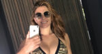 Actrice Elizabeth Hurley poseert in bikini: “Veruit de knapste vrouw op aarde!” (foto’s)
