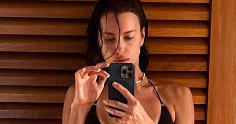 Irina Shayk verbaast volgers met bikinifoto’s: “Zo wil ik er ook uitzien na het hebben van een kind”