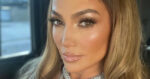 Jennifer Lopez legt zich halfnaakt voor de lens: “Meest sexy vrouw ter wereld!” (foto)