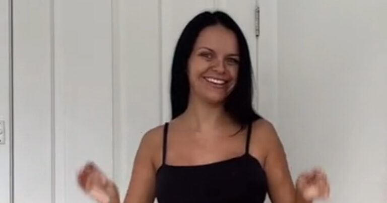 Ophef over dame die twijfelt over outfit voor trouwfeest: “Te bloot!” (video)