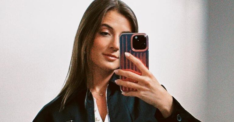 Jamie-Lee Six poseert in bikini: “Zo mooi!” (foto’s)