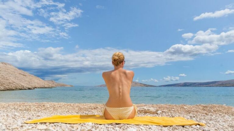 Ontdek de 20 beste naaktstranden ter wereld
