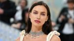 Irina Shayk daagt Instagram uit met doorzichtig kleedje: «Dan kan je evengoed niets aandoen!» (foto)
