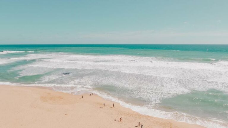DIT mysterieus object spoelde aan op Australisch strand: «Oorsprong is onbekend»