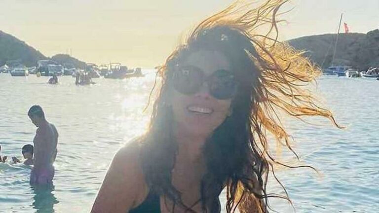 Saartje Vandendriessche overladen met complimenten op bikinifoto: «Wat een mooi lijntje!»
