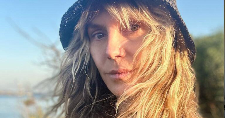 Heidi Klum poseert in badpak én bikini (foto’s)