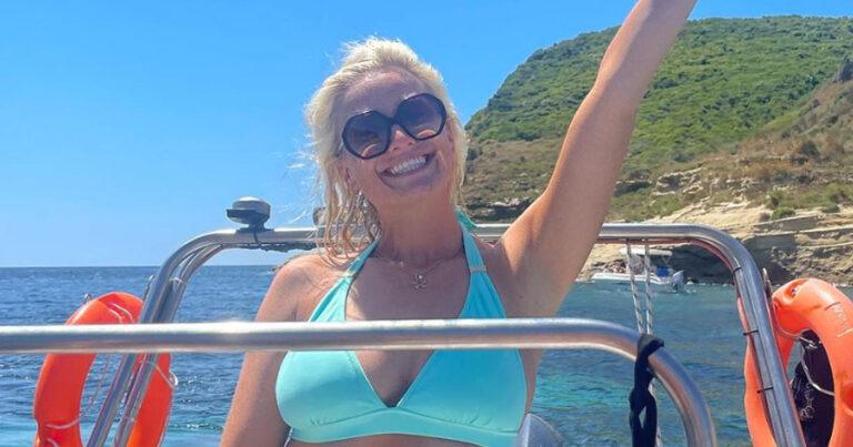 Julie Vermeire leeft zich uit in bikini: “Mooi!” (foto/video)