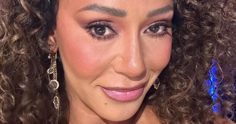 Zangeres Mel B poseert in bikini: “Wauw!” (foto)
