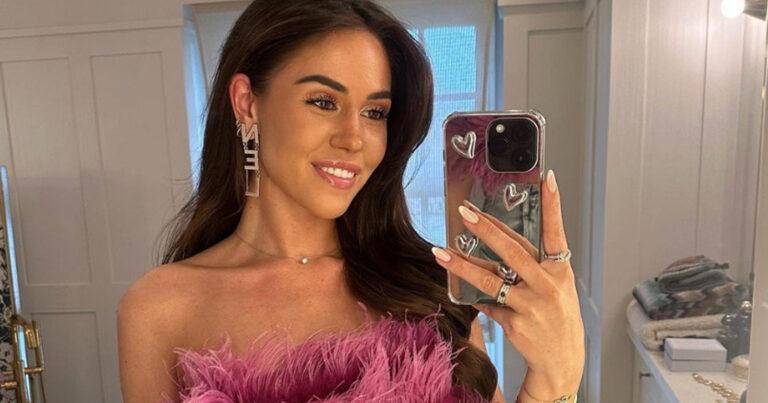 Vriendin van Viktor Verhulst pakt uit met nieuwe lingeriefoto’s: “Knap en sexy!”