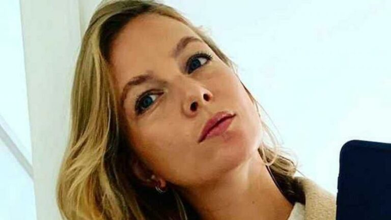 VTM-journaliste Hannelore Simoens is zwanger en onthult meteen geslacht