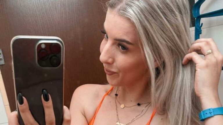 Laura uit ‘Blind Getrouwd’ deelt «ongegeneerde» badpakselfie (foto)