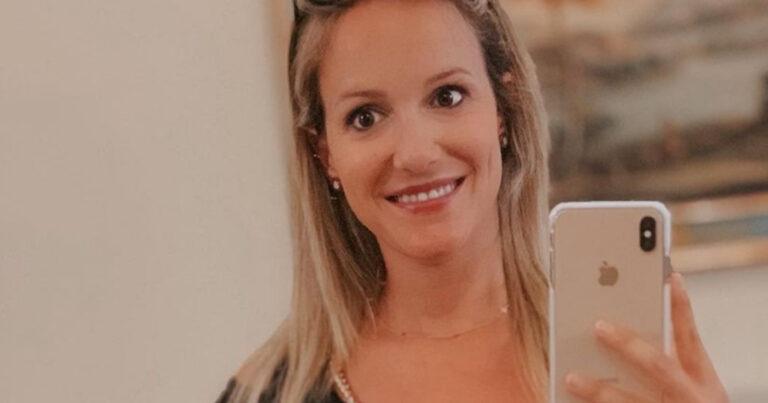 Elisabet uit ‘De Mol’ poseert in bikini: “Wat een prachtig lichaam!” (foto)
