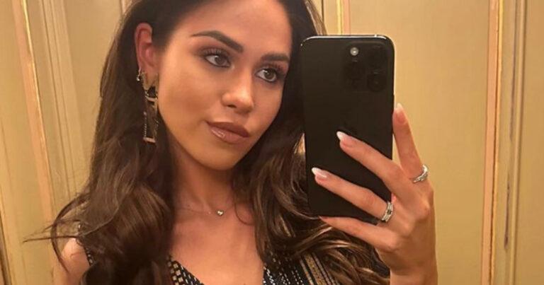 Sarah Puttemans poseert in strakke outfit: “Je ziet er knap uit!” (foto’s)