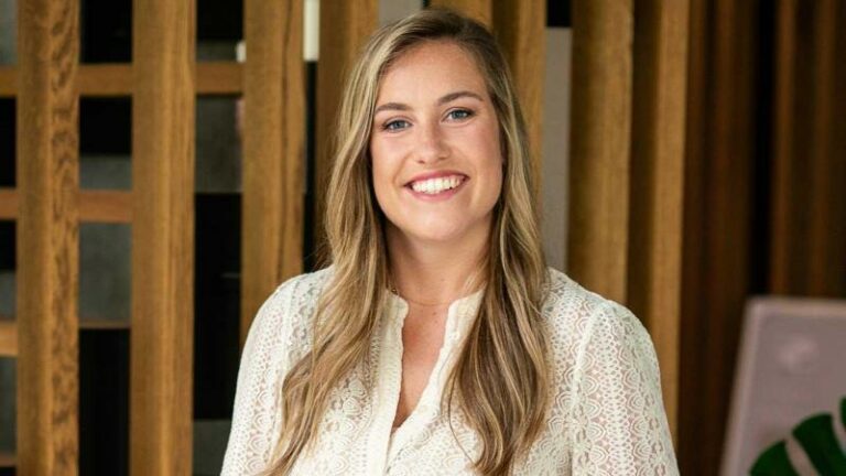 Isabelle uit ‘Blind Getrouwd’ heeft aanbidders: “Er is wel wat interesse”