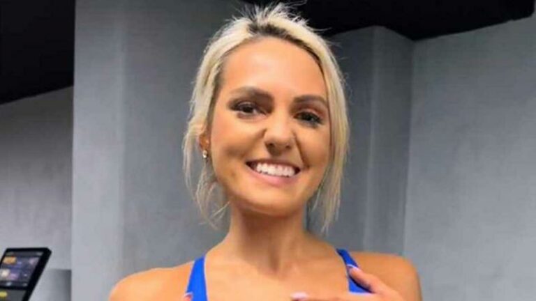 Influencer bewijst dat een grote boezem niet handig is in de fitness: “Ik kan er gelukkig om lachen” (video)