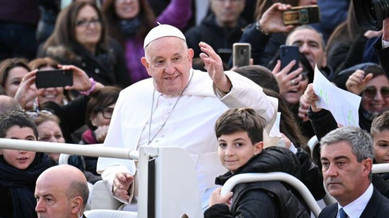 Paus Franciscus komt volgend jaar naar België