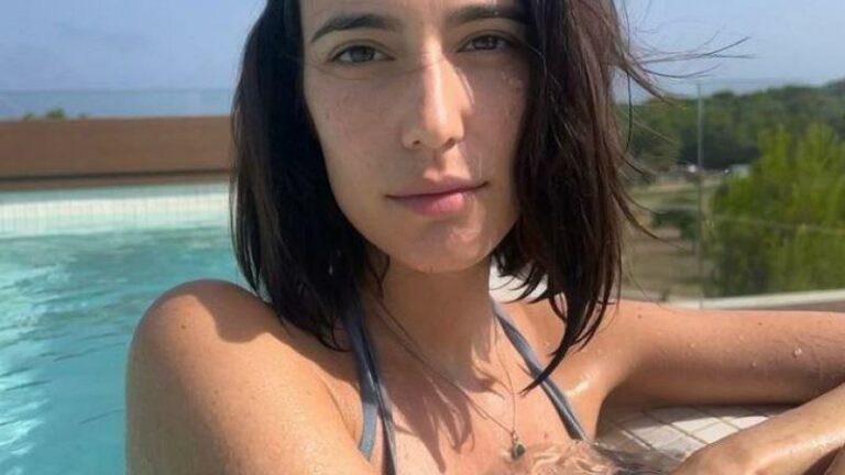 Amelie Lens toont dochtertje aan de wereld: “Een nieuwe soort liefde” (foto’s)