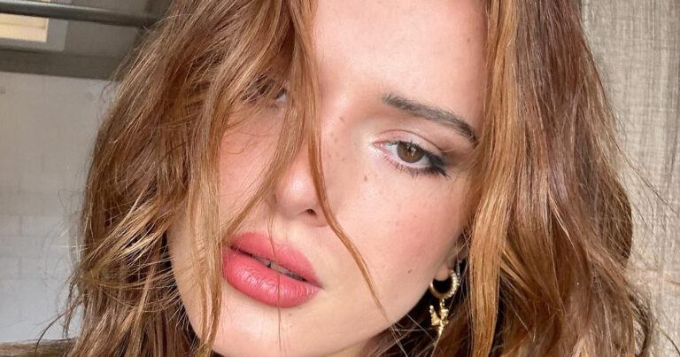 Bella Thorne verbaast fans door halfnaakt te poseren: “Je bent zo knap!” (foto’s)