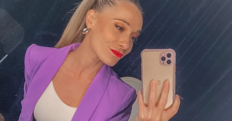 Actrice Ianthe Tavernier geniet in badpak: “Heel knappe vrouw!” (foto’s)