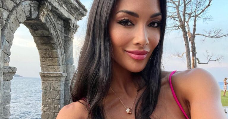 Nicole Scherzinger leeft zich volop uit in bikini: “Sexy én glamoureus!” (video)