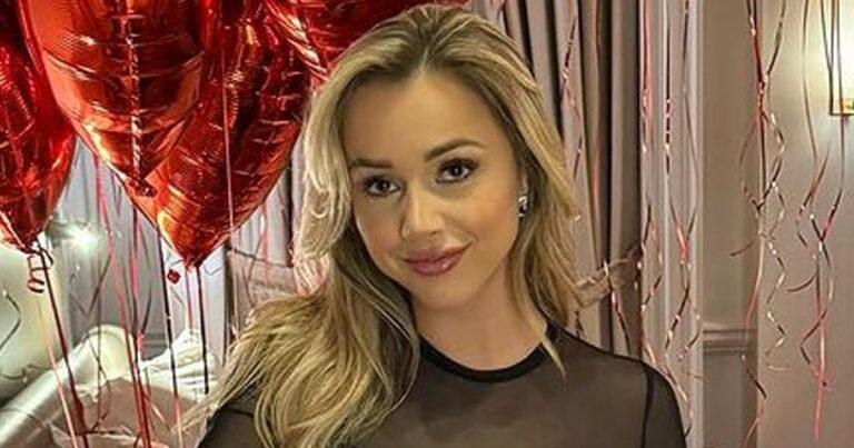 Emma Heesters lokt kritiek uit met valentijnsoutfit die haar boezem maar net bedekt: “Ga je nu niet een beetje te ver?” (foto)