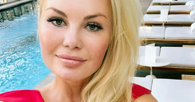 Lesley-Ann Poppe pakt opnieuw uit met bikinifoto’s: “Project strandlichaam!”