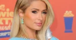 Paris Hilton pakt uit met gewaagde outfit: “Sexy!” (foto’s)