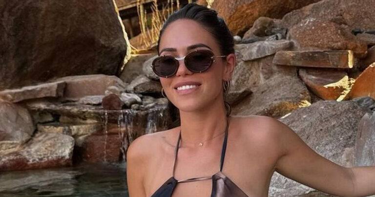 Sarah Puttemans geniet in bikini van vakantie: “Je ziet er stralend uit!” (foto’s)