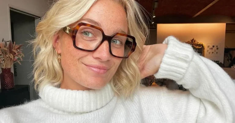 Julie Vermeire deelt nieuwe bikinifoto’s: “Schoonheid!”