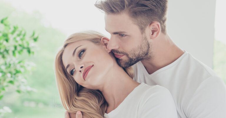Vrouwen zweren bij dit parfum: “Als ik het draag, wordt mijn vriend helemaal wild van me”