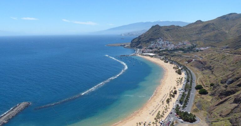 Zomeroutfit checklist voor vakantie naar Tenerife