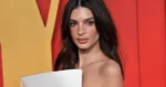 Emily Ratajkowski deelt gewaagde badfoto: “Zo knap!”