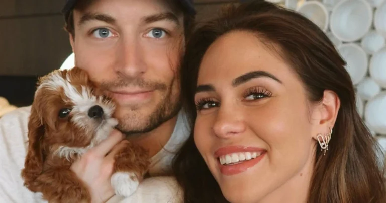 Viktor Verhulst en Sarah Puttemans delen liefdevolle vakantiefoto’s: “Wat een prachtig koppel!”