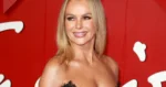 ‘BGT’-jurylid Amanda Holden toont haar bikinilichaam: “Je ziet er geweldig uit!” (video)