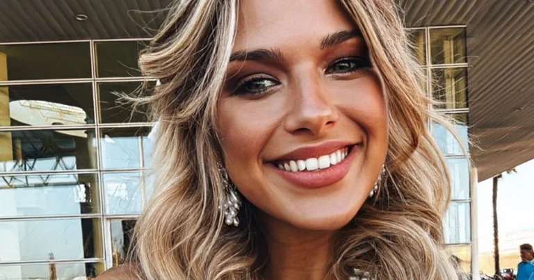 ‘K2 zoekt K3’-finaliste Amy Courtens geniet in bikini op huwelijksreis: “Heel mooie foto!”