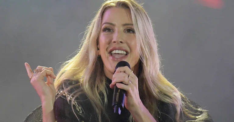 Zangeres Ellie Goulding daagt Instagram uit met doorzichtige kledij: “Mooi en sexy!” (foto’s)