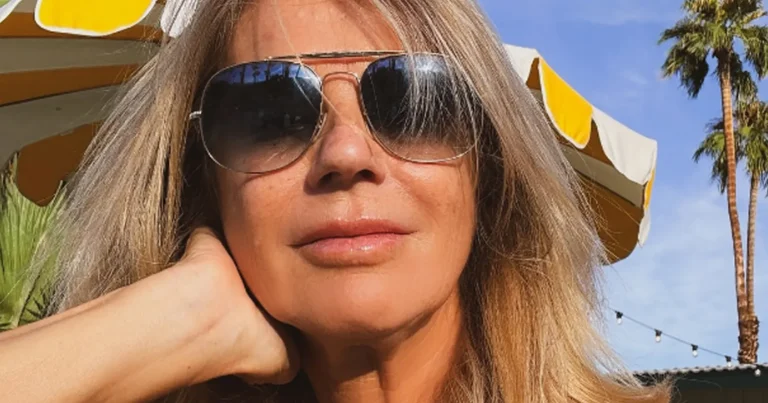 Inge Moerenhout geniet in badpak van de zon: “Mooie foto’s!”