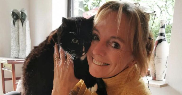 An Swartenbroekx daagt zichzelf uit: “Mijn eerste keer in bikini op social media” (foto)