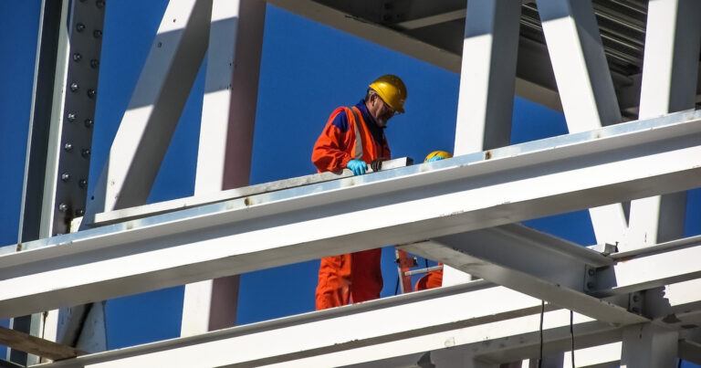 Slimme veiligheidstips voor een georganiseerde werkplek