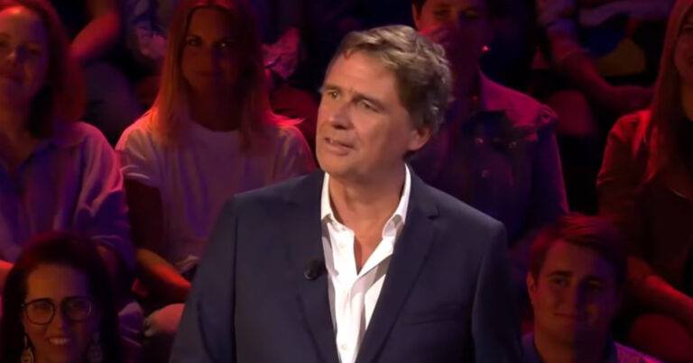 Is Erik Van Looy samen met deze ex-Miss België?