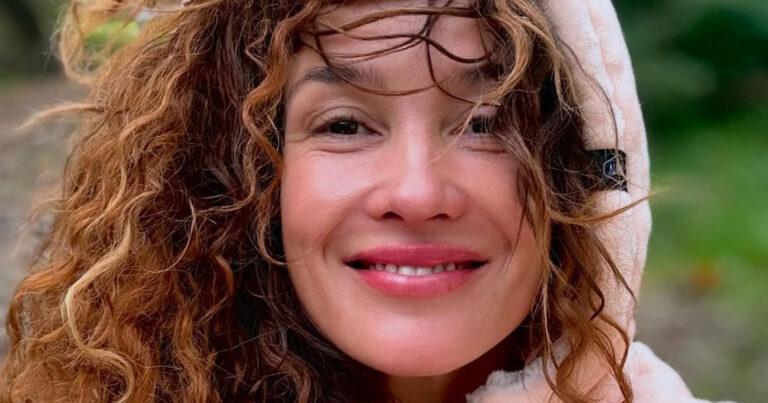 Katja Schuurman waagt zich aan doorschijnende lingerie: “Hopelijk niet te sexy voor Instagram!” (foto’s)