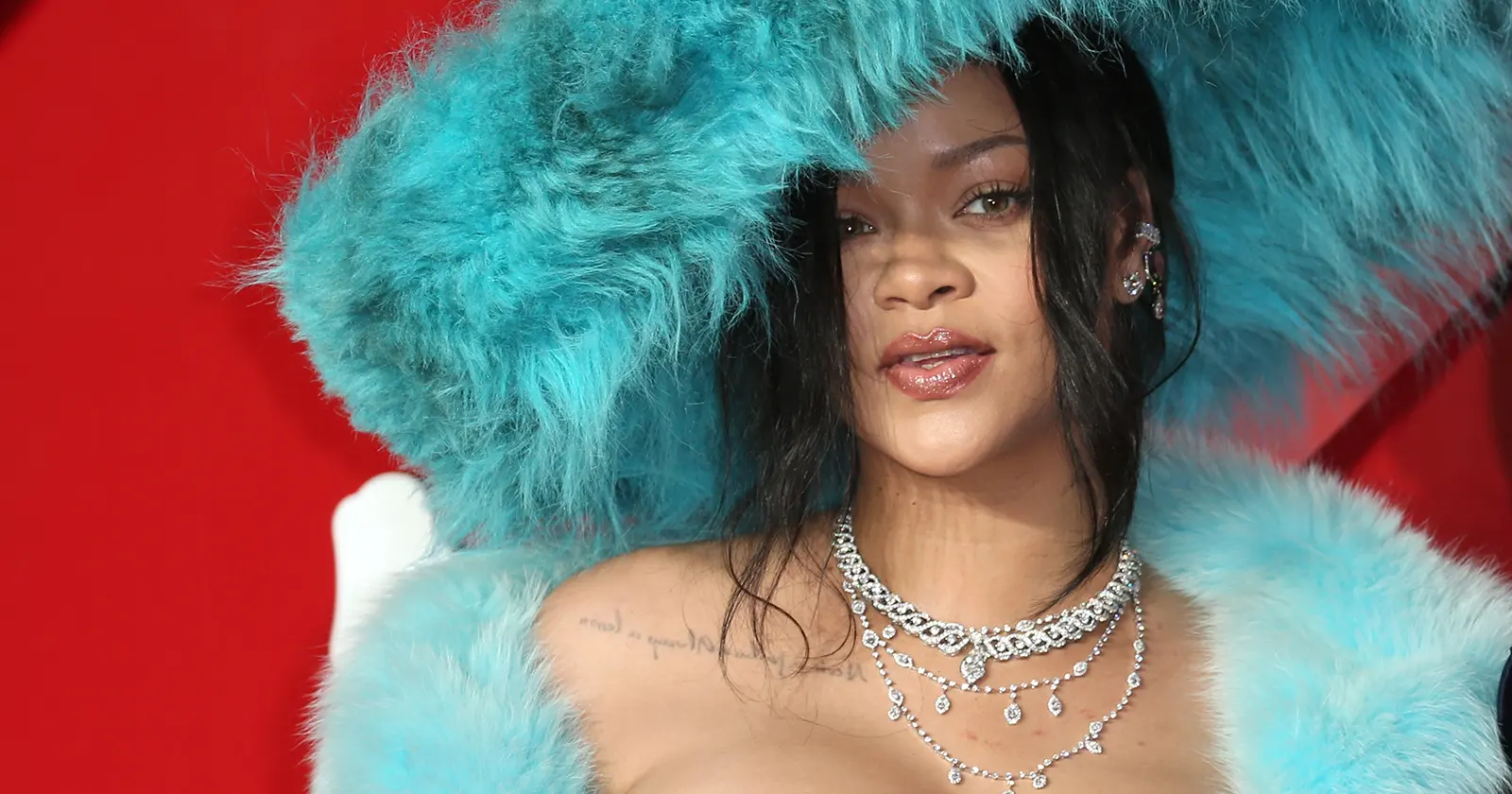 Rihanna poseert in wel erg pikante lingerie: &amp;quot;De meest sexy persoon ...