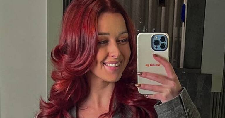 Lotte Vanwezemael poseert op elegante wijze, maar biedt ook haar excuses aan… (foto)