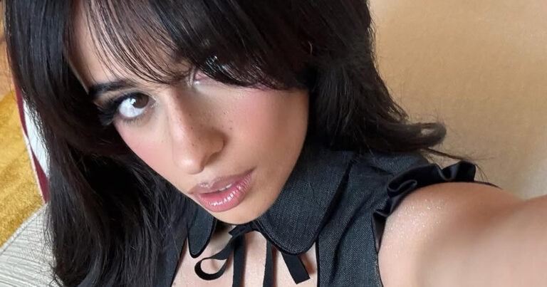 Camila Cabello verbaast volgers in bikini: “Wat een lichaam!” (foto)