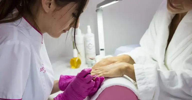 Een schoonheidssalon openen in België: wat je moet weten om goed van start te gaan
