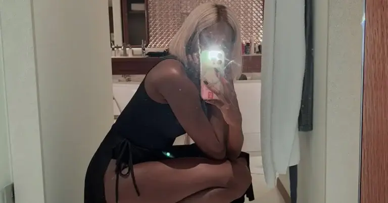 Élodie Ouédraogo deelt straffe vakantiefoto’s: “Prachtig!”