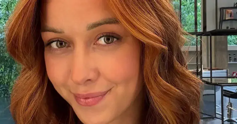 Lotte Vanwezemael poseert in zomerse outfit: “Zonneschijn!” (foto’s)